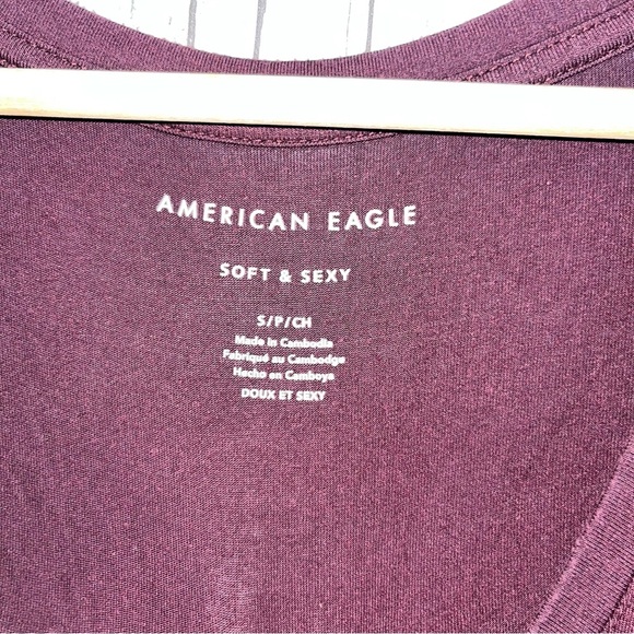 American Eagle Maroon Soft & Sexy Tee - Picture 4 of 4